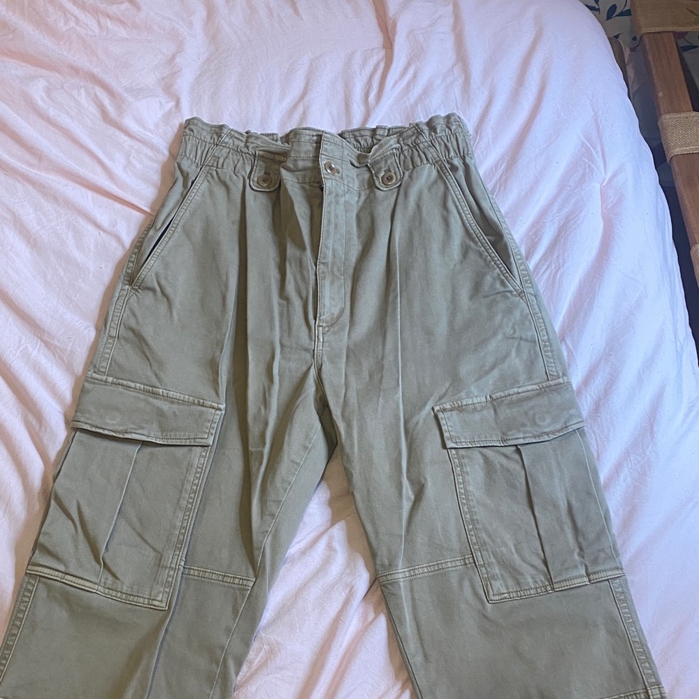 Banana Republic Women's Cargo Pants - Tan